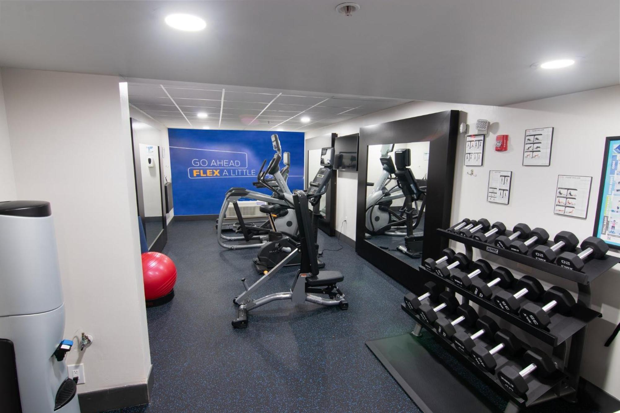 דייוי Holiday Inn Express And Suites Fort Lauderdale Airport West By Ihg מראה חיצוני תמונה